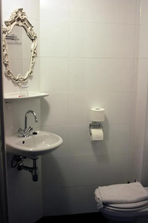 **  Hotel Verdi Amsterdam Paesi Bassi