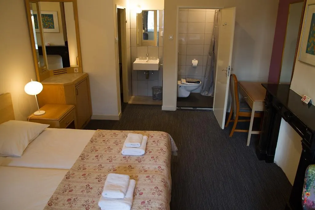 Hotel Verdi Ámsterdam 2*,